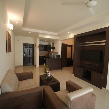 Hotel Nagarjuna Suites Bangalore Exterior photo